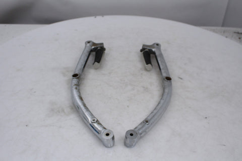 Passenger Footpegs Bracket Set Suzuki VS800 01-05 OEM