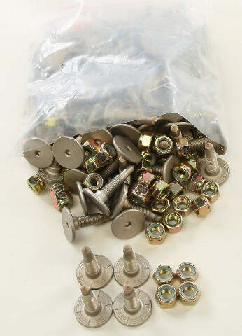 WOODYS SIGNATURE SERIES STAINLESS STEEL STUDS 1.00
