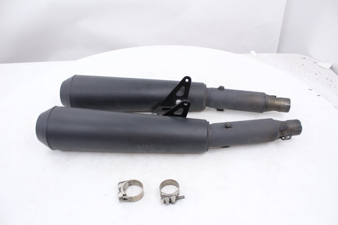 Left Right Exhaust Muffler Silencer Set Moto Guzzi V7 III Carbon/Dark 18-19 OEM