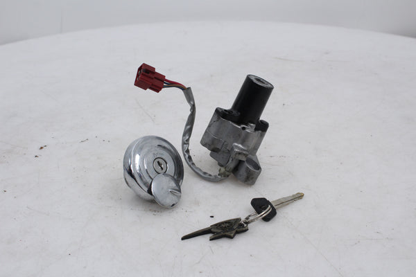 Ignition Switch Key Gas Cap Set Yamaha XVS1100 V-Star 99-07 OEM XVS 1100