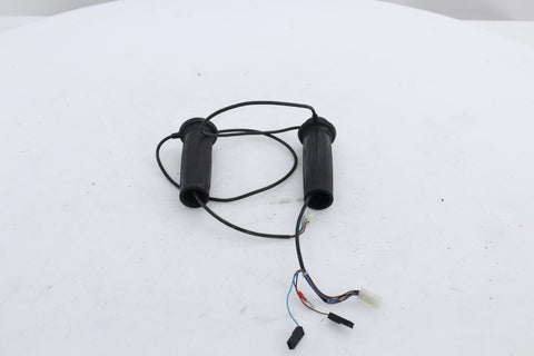 Heated Grips Set Victory Vision Tour 08-17 OEM