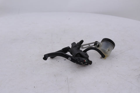 Brembo Brake Master Cylinder 15 RCS KTM Duke 690 12-19