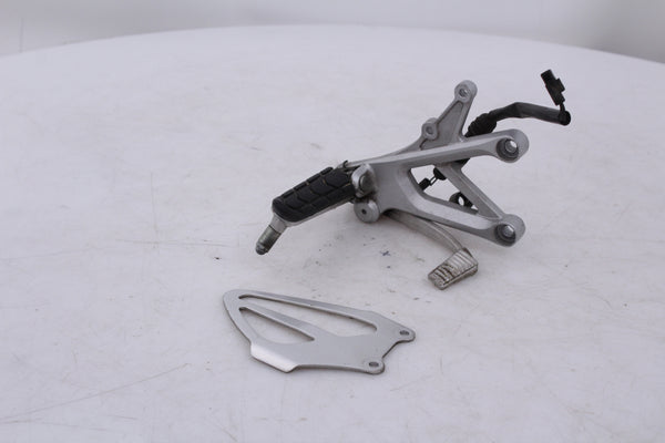 Right Driver Rider Footpeg Honda CBR600F4i 01-06 OEM CBR 600 F4i