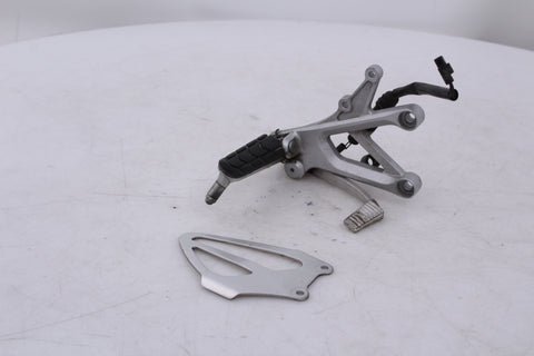 Right Driver Rider Footpeg Honda CBR600F4i 01-06 OEM CBR 600 F4i