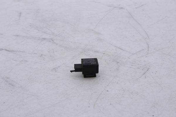 Yamaha YZF-R6 08-16 Turn Signal Flasher Relay OEM