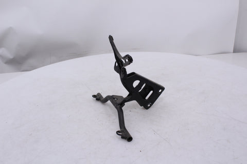 Suzuki GSXR600 97-00 Upper Fairing Stay Bracket OEM