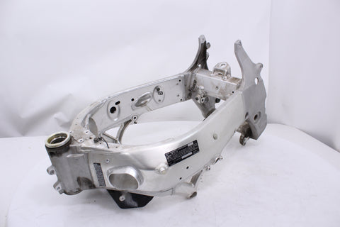 Suzuki GSXR600 97-00 Main Frame Chassis OEM