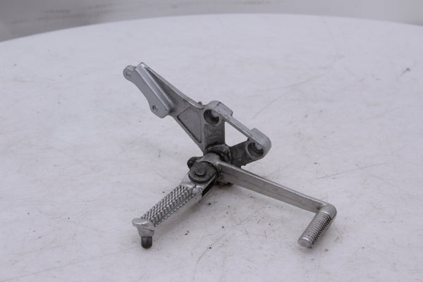 Suzuki GSXR600 97-00 Right Rearset Footpeg Assy OEM