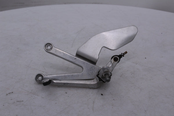 Yamaha YZF-R1 1998-1999 Rearset Footpeg Assy Left OEM