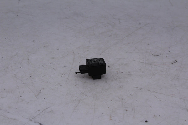 Yamaha FZR600 1994-1999 Turn Signal Flasher Relay OEM