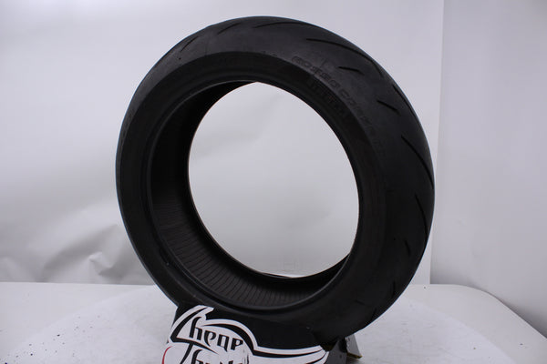 Pirelli Diablo Rosso Corsa II Rear Tire 200/60-17