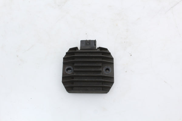 Yamaha XVS650 V-Star Classic 1998-2009 Regulator Rectifier OEM