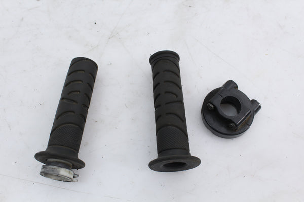 Honda CBR900RR 1993-1995 Throttle Tube Housing Grips Set OEM