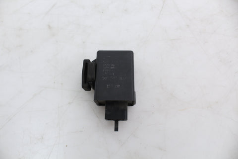 Honda VT1100C2 Sabre 2000-2007 Turn Signal Flasher Relay OEM