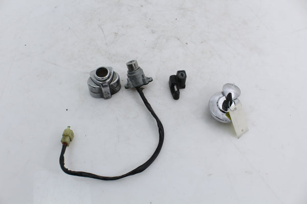 Honda VT1100C2 Sabre 2000-2007 Ignition Switch Key Gas Cap Set OEM