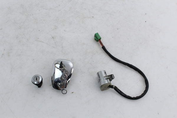 Suzuki VS1400 Intruder 1991-2004 Ignition Switch Key Gas Cap Set Lock Set Keys Fuel Cap S83 Intruder 1400 OEM