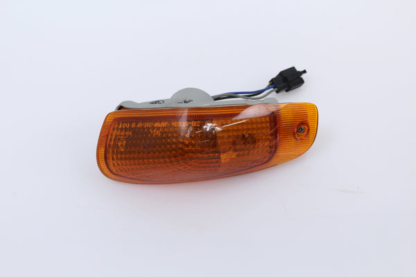 Front Left Turn Signal Indicator Kawasaki ZX600E ZX6 ZZR600 93-04 OEM ZZR 600