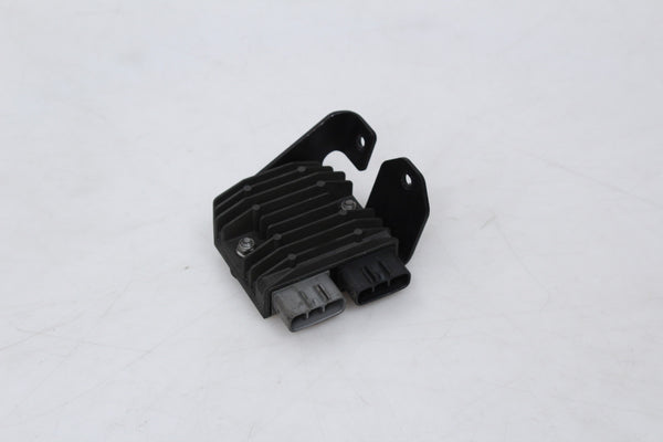 Regulator Rectifier Triumph Street Triple R 09-17 OEM 675
