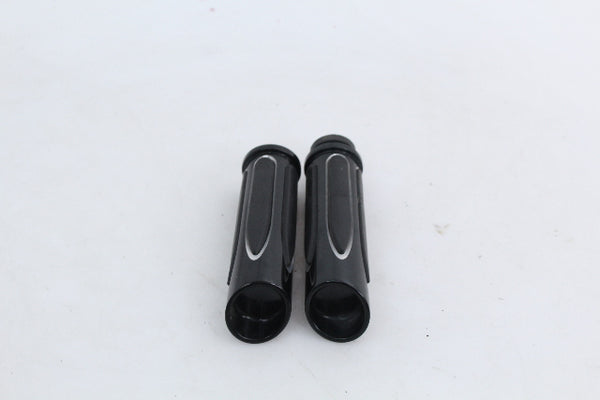 Aftermarket Grips Set Throttle Tube Yamaha Road Star Warrior 05-10 XV1700