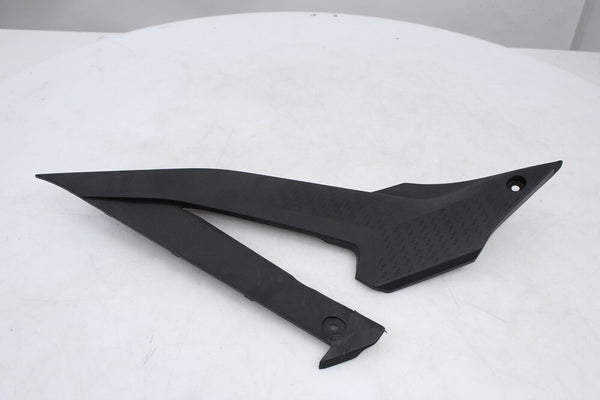 Left Mid Cover Side Yamaha YZF-R3 20-22 OEM