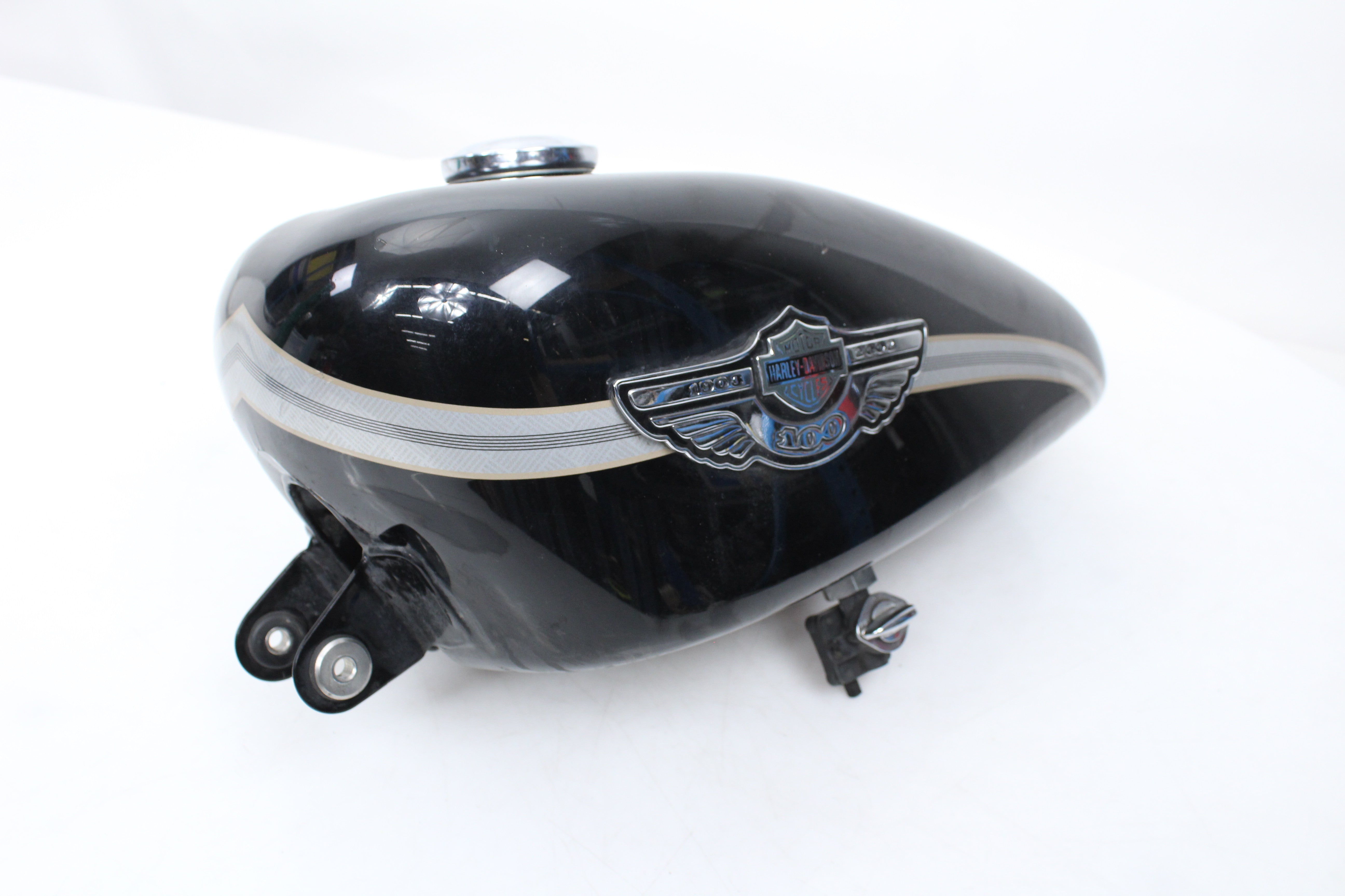 harley 883 gas cap